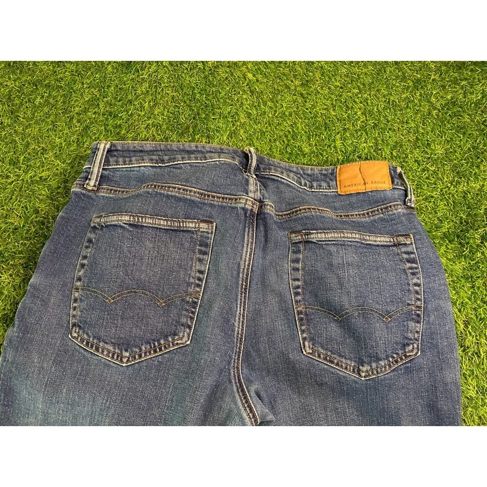 American Eagle AirFlex+ Jeans Men’s 34x32 Straight Leg Stretch Medium Wash Denim